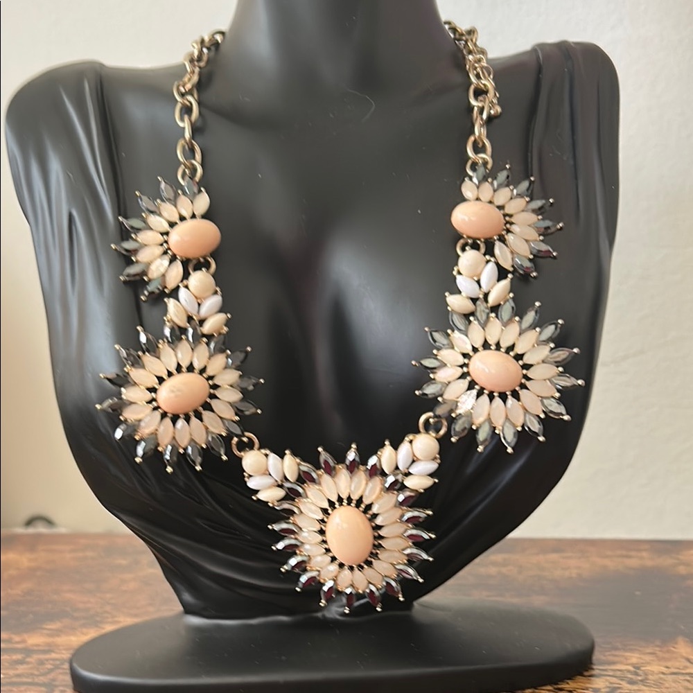 Elegant Floral Statement Necklace